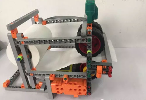 智能果殼箱，智慧出紙機……孩子們讓生活更智能！