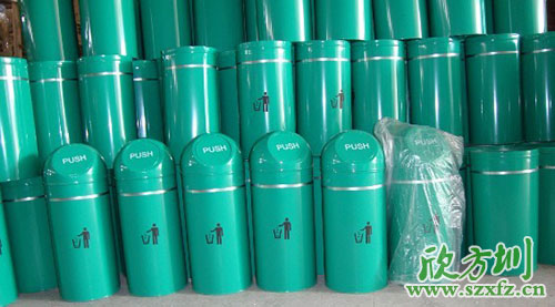 選購農(nóng)行垃圾桶,欣方圳實(shí)時(shí)為您服務(wù)。